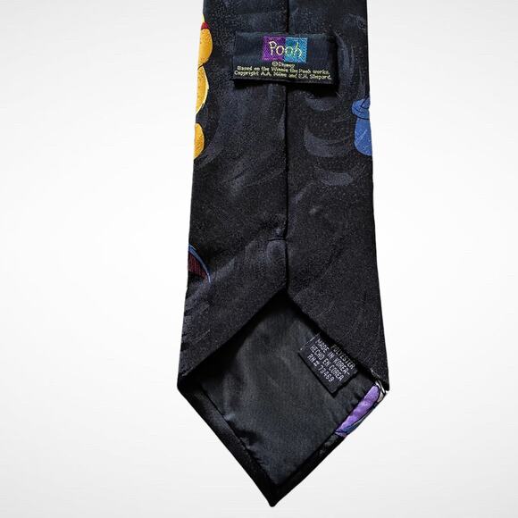 Pooh Disney Winnie the Pooh and Friends Tie - Picture 6 of 10